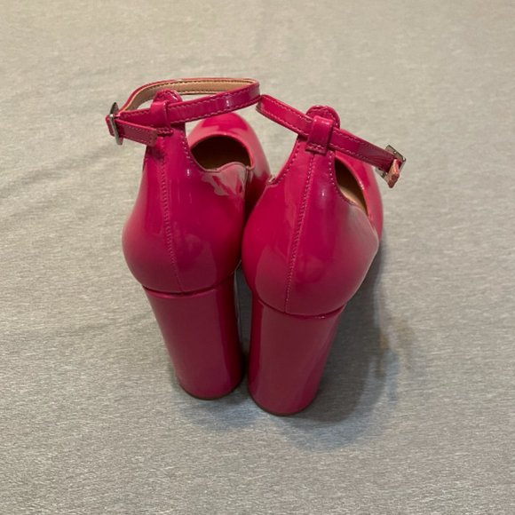 CHELSEA & VIOLET Pink Patente Platform. Ankle Strap. Size 8 - Picture 4 of 9
